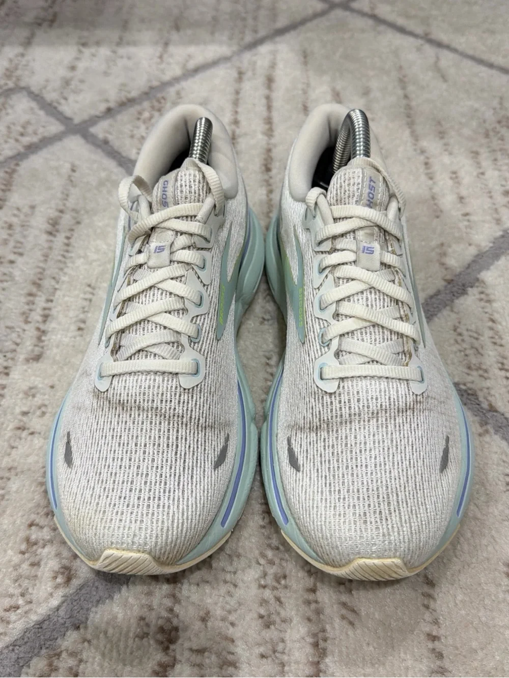 Brooks Ghost 15 Women’s Size 8.5 White Blue Green Running Walking Shoes Sneakers